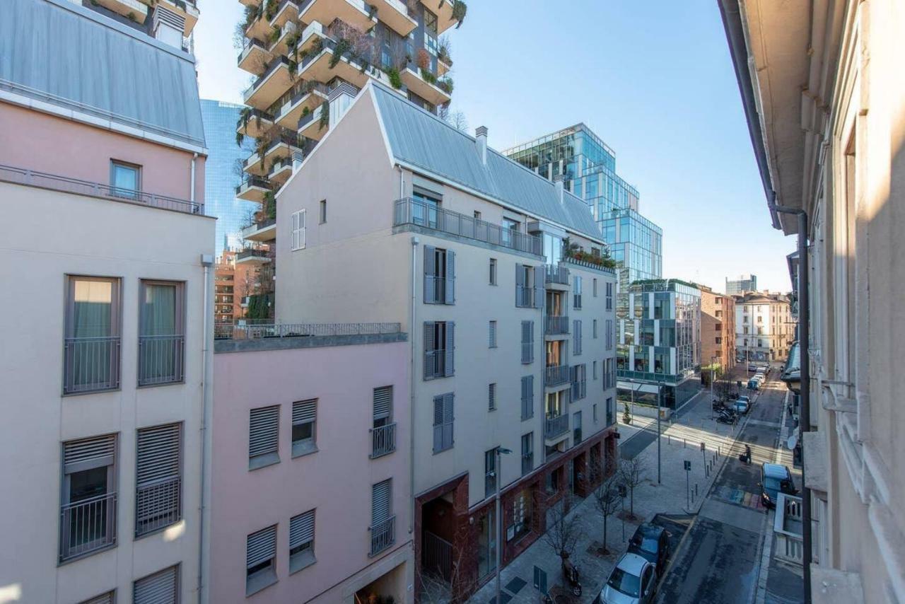 Joivy 1Br Apt In Isola With Stunning View To Bosco Verticale Μιλάνο Εξωτερικό φωτογραφία